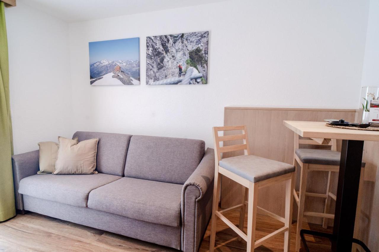 Alpen Gasthof Apartments Hohe Burg Trins Eksteriør billede