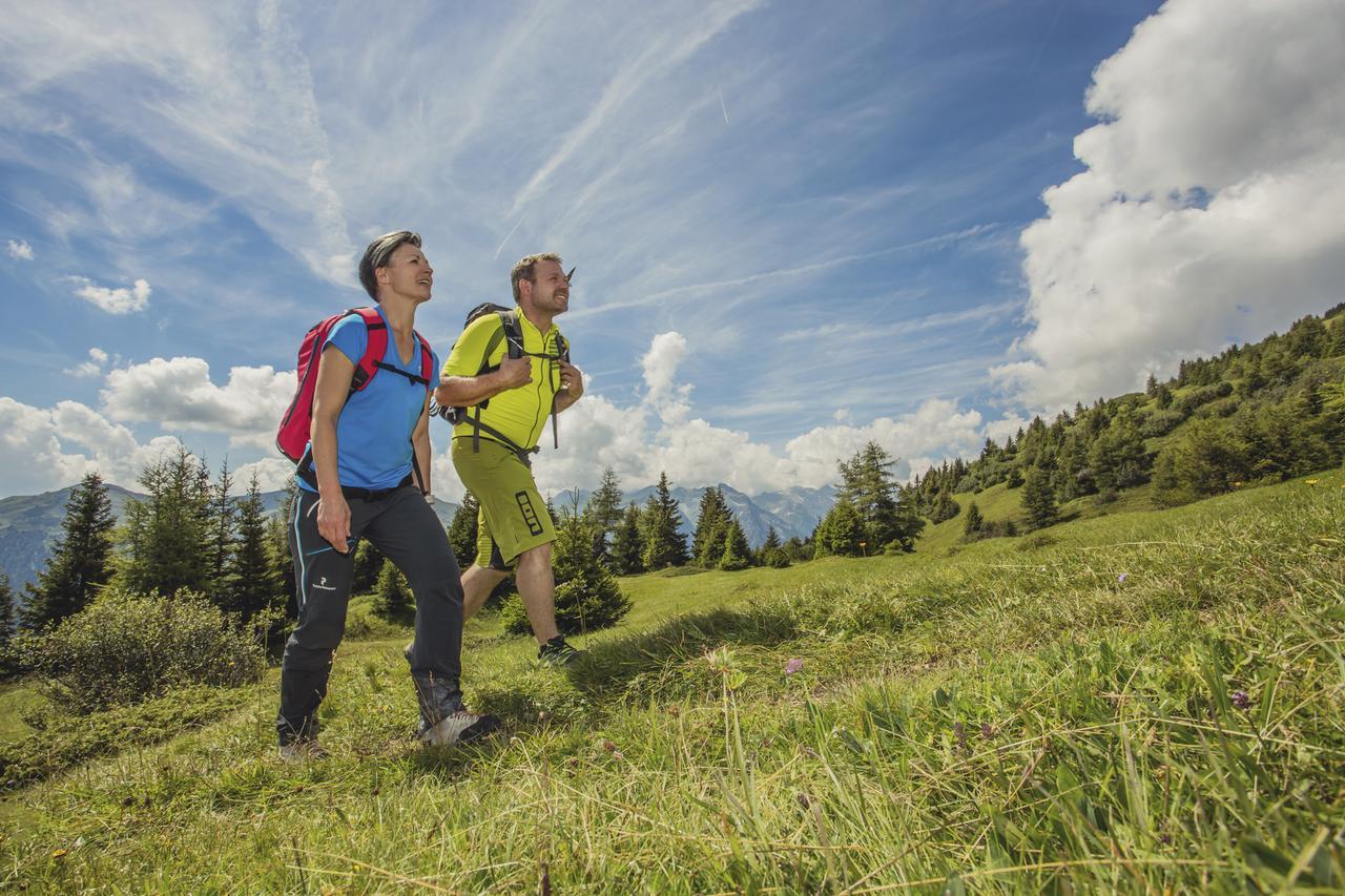 Alpen Gasthof Apartments Hohe Burg Trins Eksteriør billede